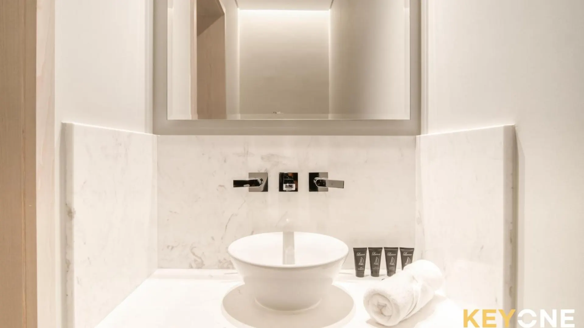 아파트 Iconic One Bedroom Panoramic Palm Views 두바이